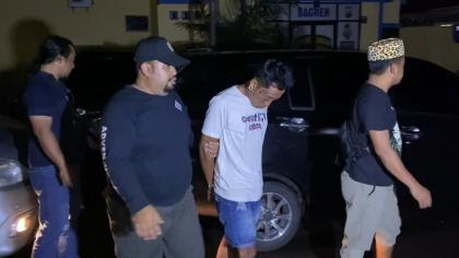 Emosi Tingkat Tinggi! Usai Tahu Istri Diajak Berhubungan crot, Suami di Tuban Tebas Leher Penagih Utang