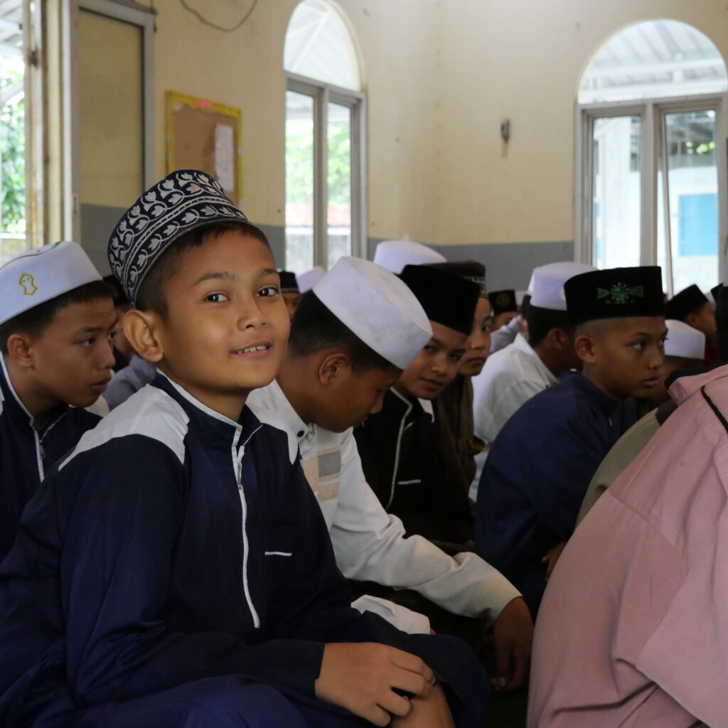 Sambut Ramadan dan HUT ke-44, Bukit Asam (PTBA) Gelar Berbagai Kegiatan Sosial