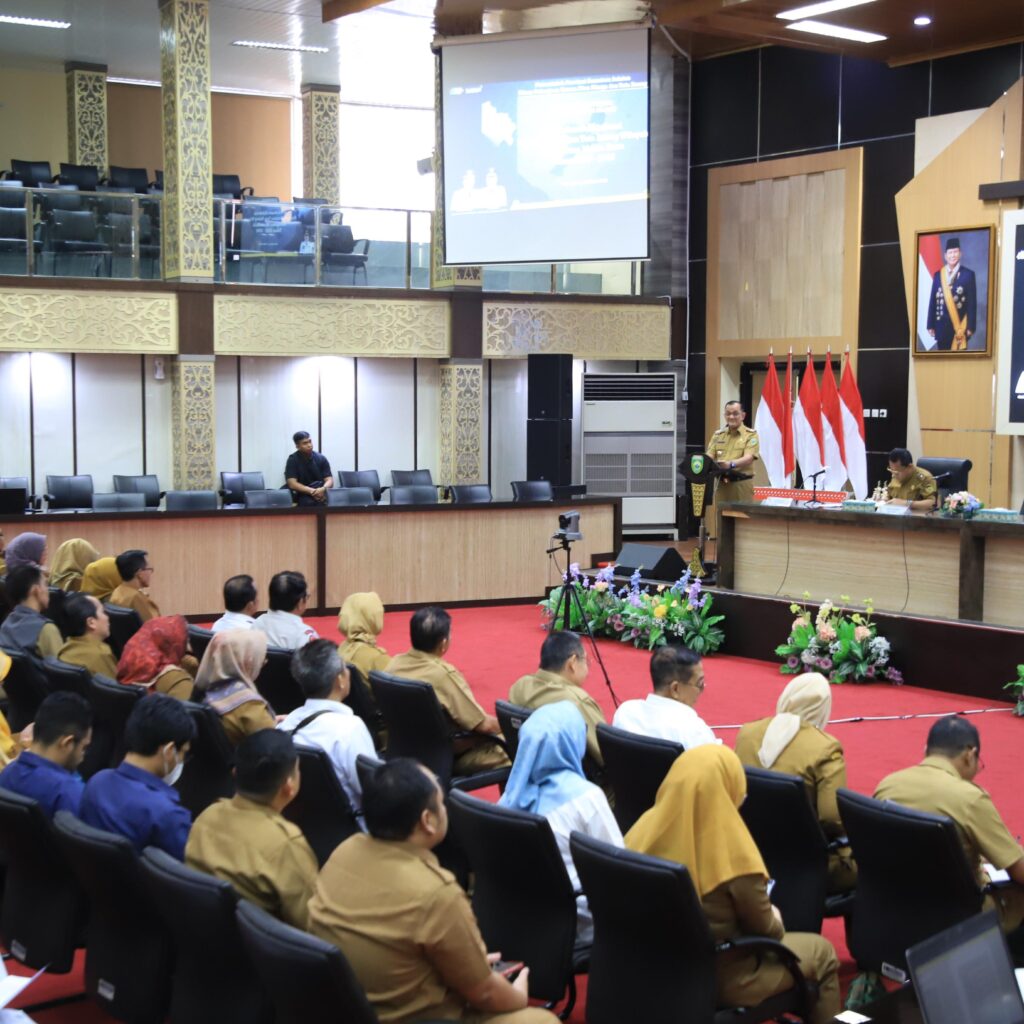 Rapat Pembahasan Substansi Raperda RTRW Kabupaten Muara Enim tahun 2025-2045