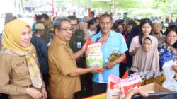 1.200 Paket Sembako Ludes Terjual
