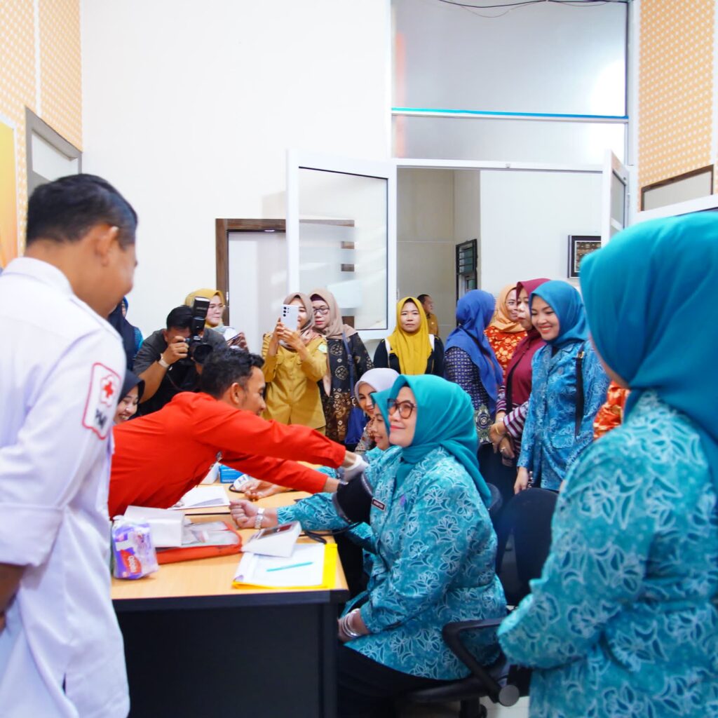 DPPPA Muba Gelar Pemeriksaan Pap-Smear dan Donor Darah
