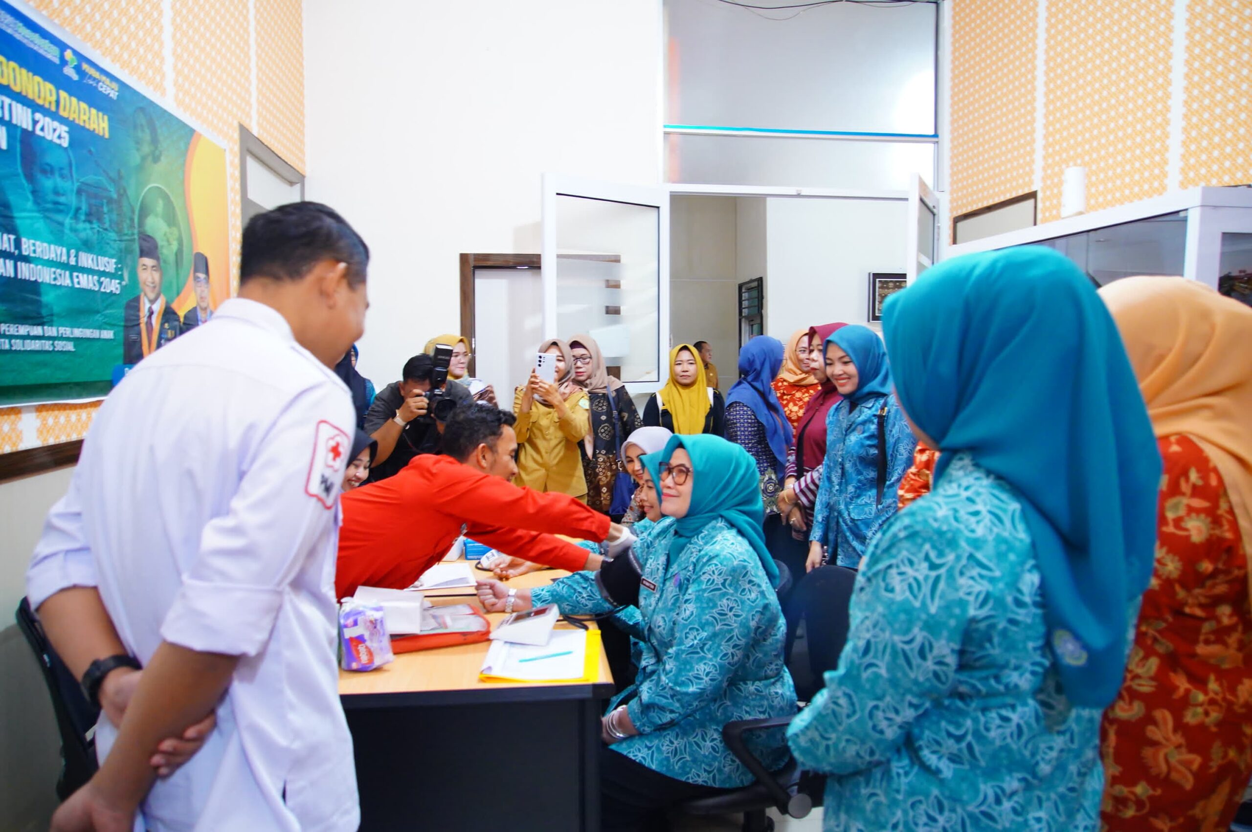 DPPPA Muba Gelar Pemeriksaan Pap-Smear dan Donor Darah