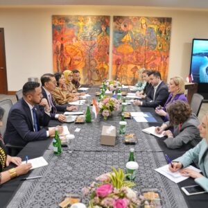 Fadli Zon dan Menbud Rusia Sepakati Akselerasi Kerja Sama Budaya Indonesia–Rusia
