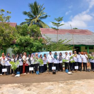 Ikut Gerakan Penanaman 1 Juta Pohon Matoa, Kemenag Sumsel Tanam 5.645 Bibit Pohon Ikut Gerakan Penanaman 1 Juta Pohon Matoa, Kemenag Sumsel Tanam 5.645 Bibit Pohon