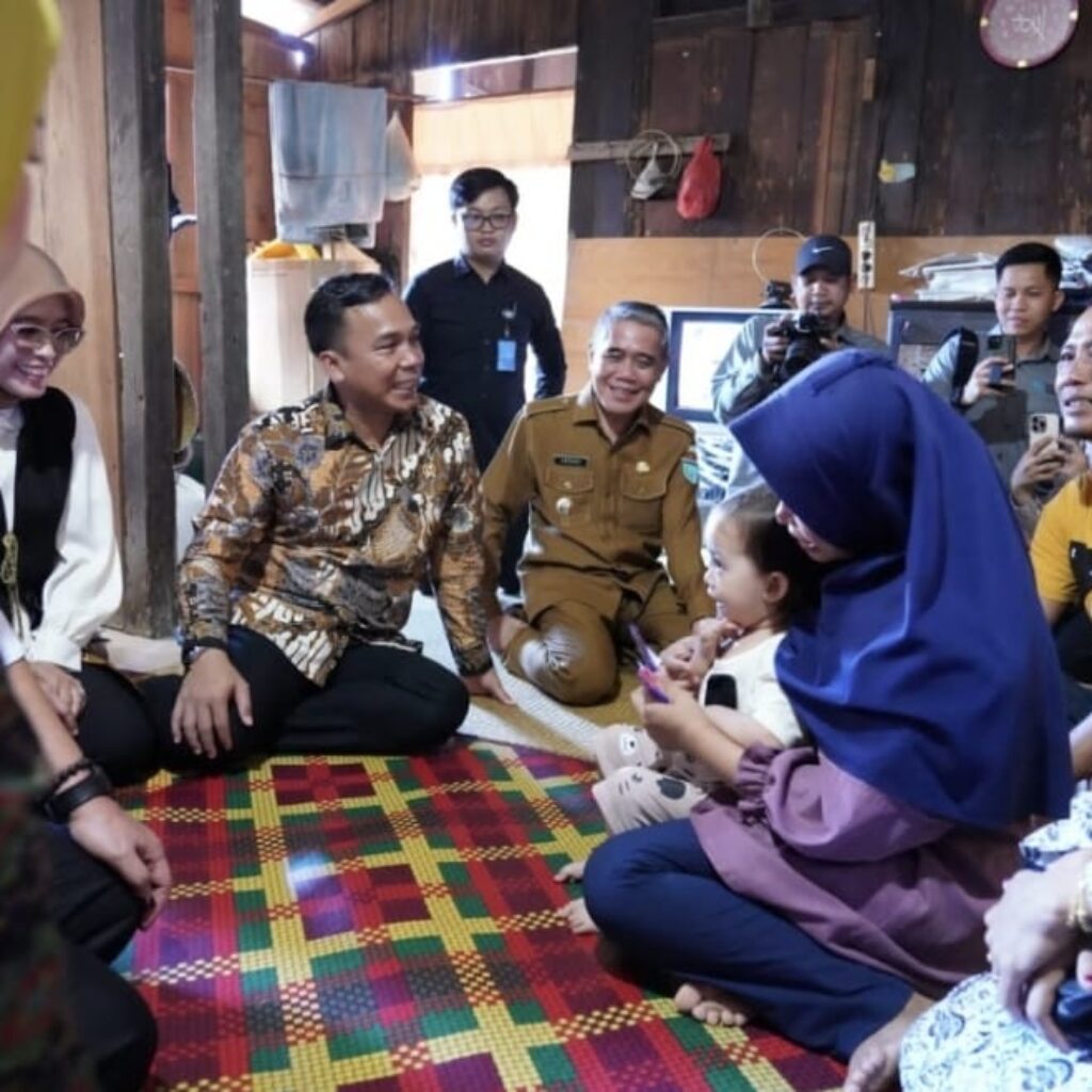 Wabup H Ardani dan Gubernur Sumsel H Herman Deru Dampingi Kunjungan Kerja Menteri Kependudukan dan Pembangunan Keluarga/ Kepala BKKBN Wihaji di Kabupaten Ogan Ilir