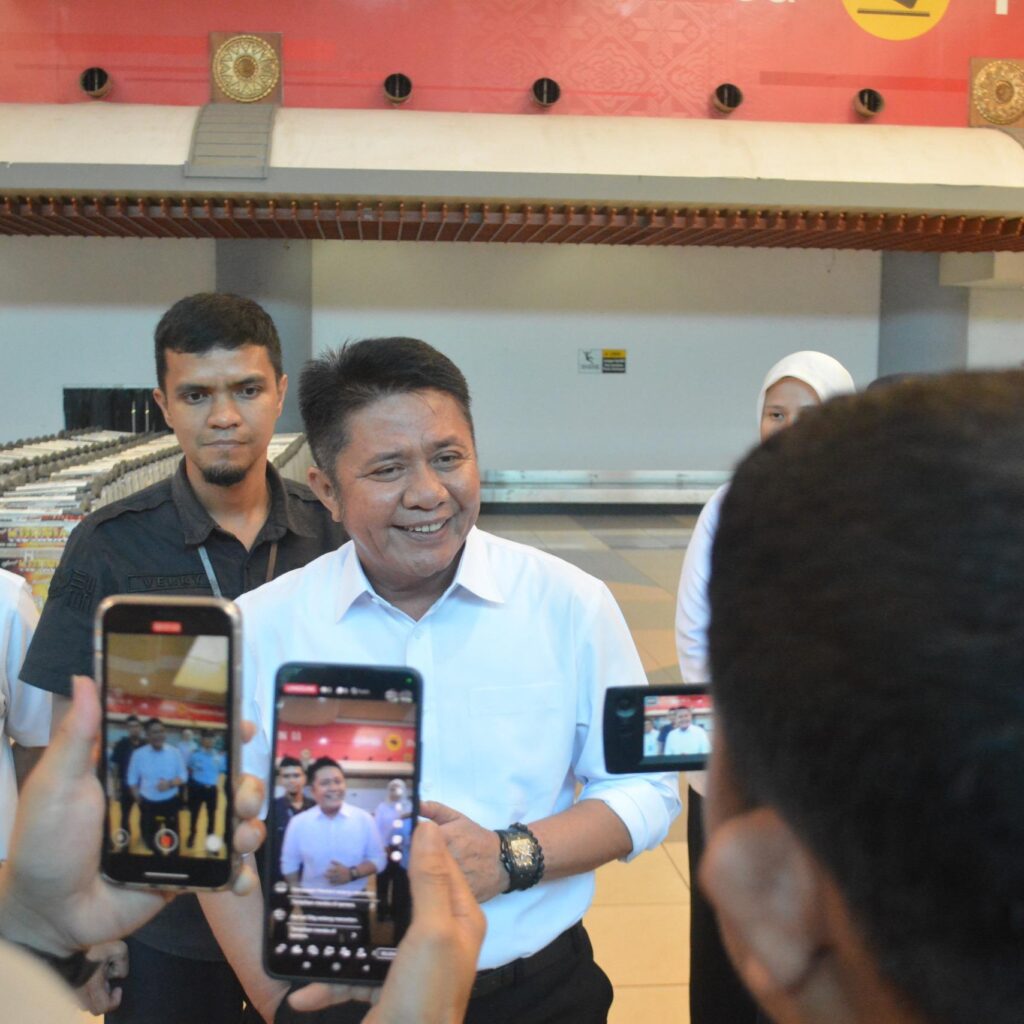 Tinjau Bandara SMB II Palembang, Gubernur Herman Deru Melobi Pimpinan Lion Group Agar Segera Buka Rute Penerbangan Internasional