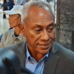 Tuntutan Ganti Wapres Gibran Harus Ditanggapi Serius Presiden, ‘Itu Pak Try Mantan Wapres, dan  bukan Purnawirawan Jenderal TNI  Kelas Abal-abal’