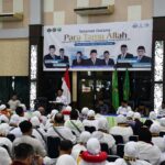 Danil Anzar Melepas Jemaah Haji Kloter 14 Palembang, Sampaikan Salam Buat Prabowo
