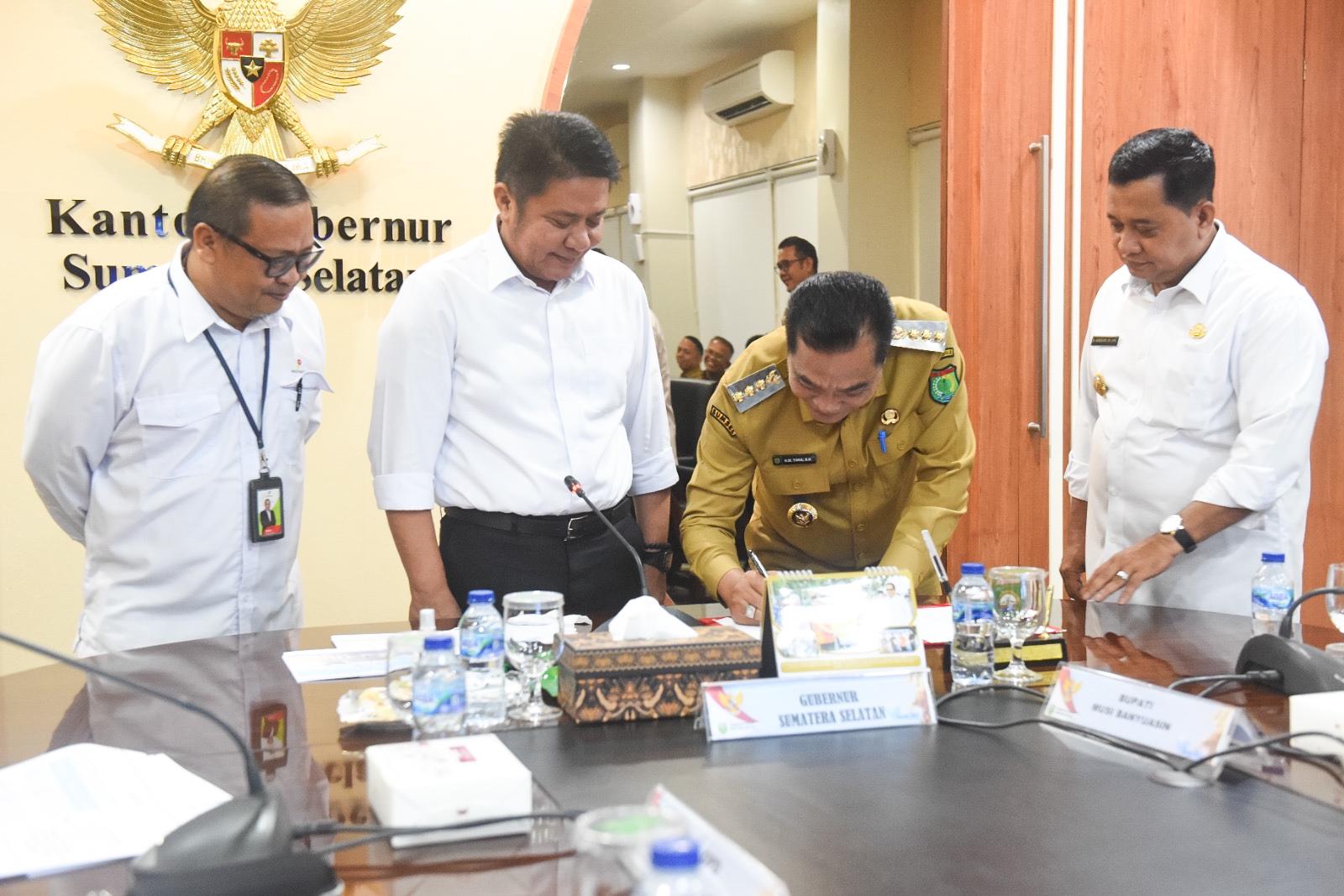 Momentum Bersejarah! Gubernur Sumsel dan Bupati Muba Teken Kesepakatan PI 10 persen Rimau