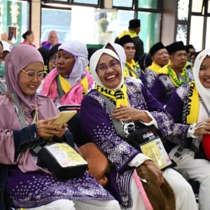 368 Jemaah Haji Kloter 5 asal OKUT dan Palembang Terbang Menuju Madinah, Besok Giliran Jemaah Babel