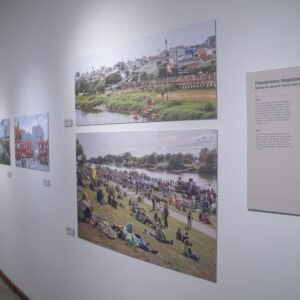 Potret Kondisi Masyarakat Pesisir dalam Pameran Fotografi “Living at the Urban Seafront" Potret Kondisi Masyarakat Pesisir dalam Pameran Fotografi “Living at the Urban Seafront”