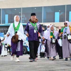 Lepas Kloter 4, Kakanwil Titip Pesan Penting Untuk Jemaah Haji Sumsel