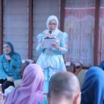 Dewi Sastriani Bersama Febrita Lustia Kunjungi Posyandu Berstandar 6 SPM