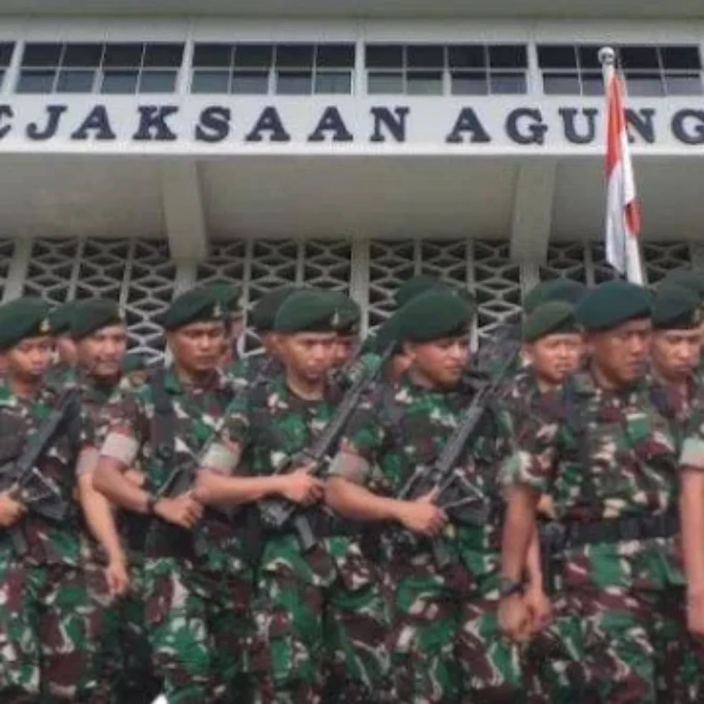 Dijaga ketat TNI, Kejagung Diduga Usut Kasus Besar yang Libatkan Petinggi Polri