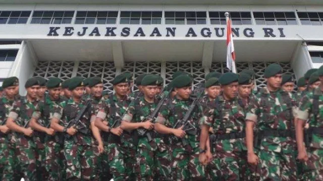 Dijaga ketat TNI, Kejagung Diduga Usut Kasus Besar yang Libatkan Petinggi Polri