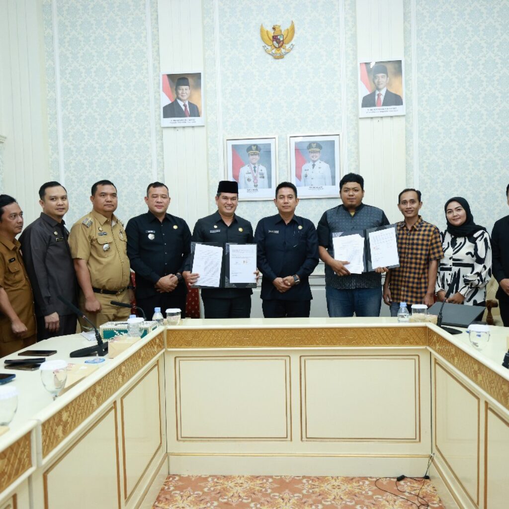 Kabel Optik Semrawut Segera Ditertibkan, Pemkot Palembang Teken PKS dengan APJATEL Sumsel