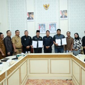 Kabel Optik Semrawut Segera Ditertibkan, Pemkot Palembang Teken PKS dengan APJATEL Sumsel