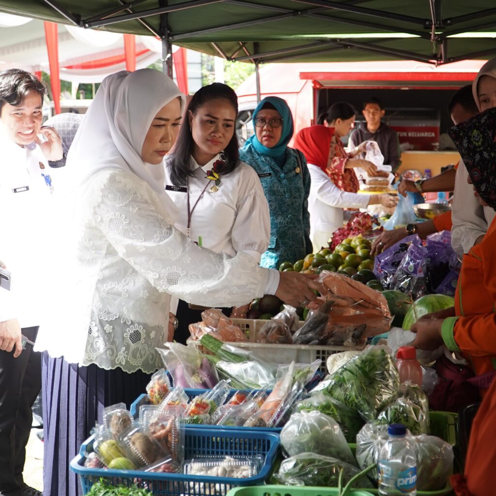 Pasar Murah Semarakan HUT Ke-79 Provinsi Sumsel