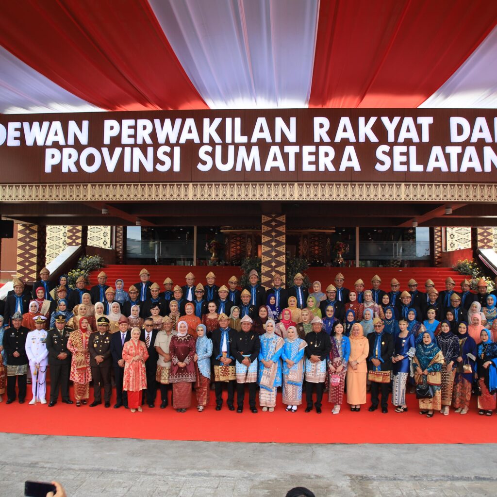 Paripurna HUT ke-79 Provinsi Sumsel, Gubernur Herman Deru Paparkan Capaian Kinerja dan 12 Program Strategis Menuju Sumsel Maju Terus Untuk Semua
