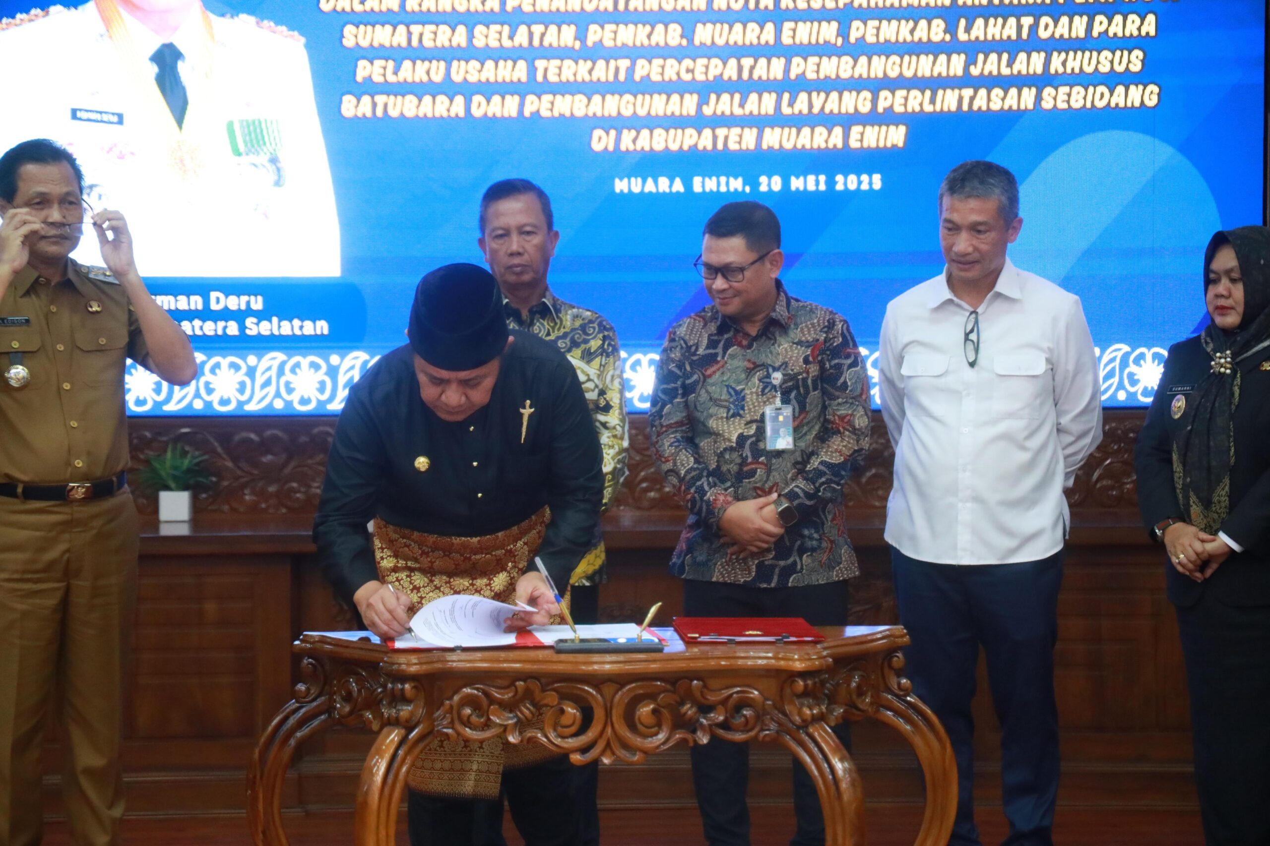 Gubernur Sumsel Dorong Percepatan 5 Flyover dan Jalan Khusus Batubara di Muara Enim