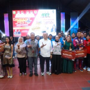 Puncak Dangdut Fest 2025 di Lapangan Taman Olahraga Silampari