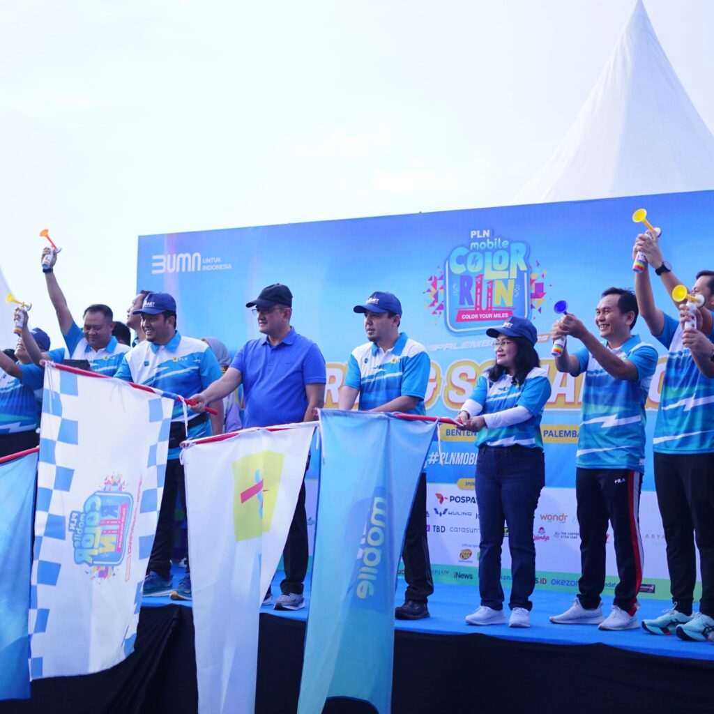 PLN Mobile Color Run 2025 di Kawasan Benteng Kuto Besak (BKB) Palembang