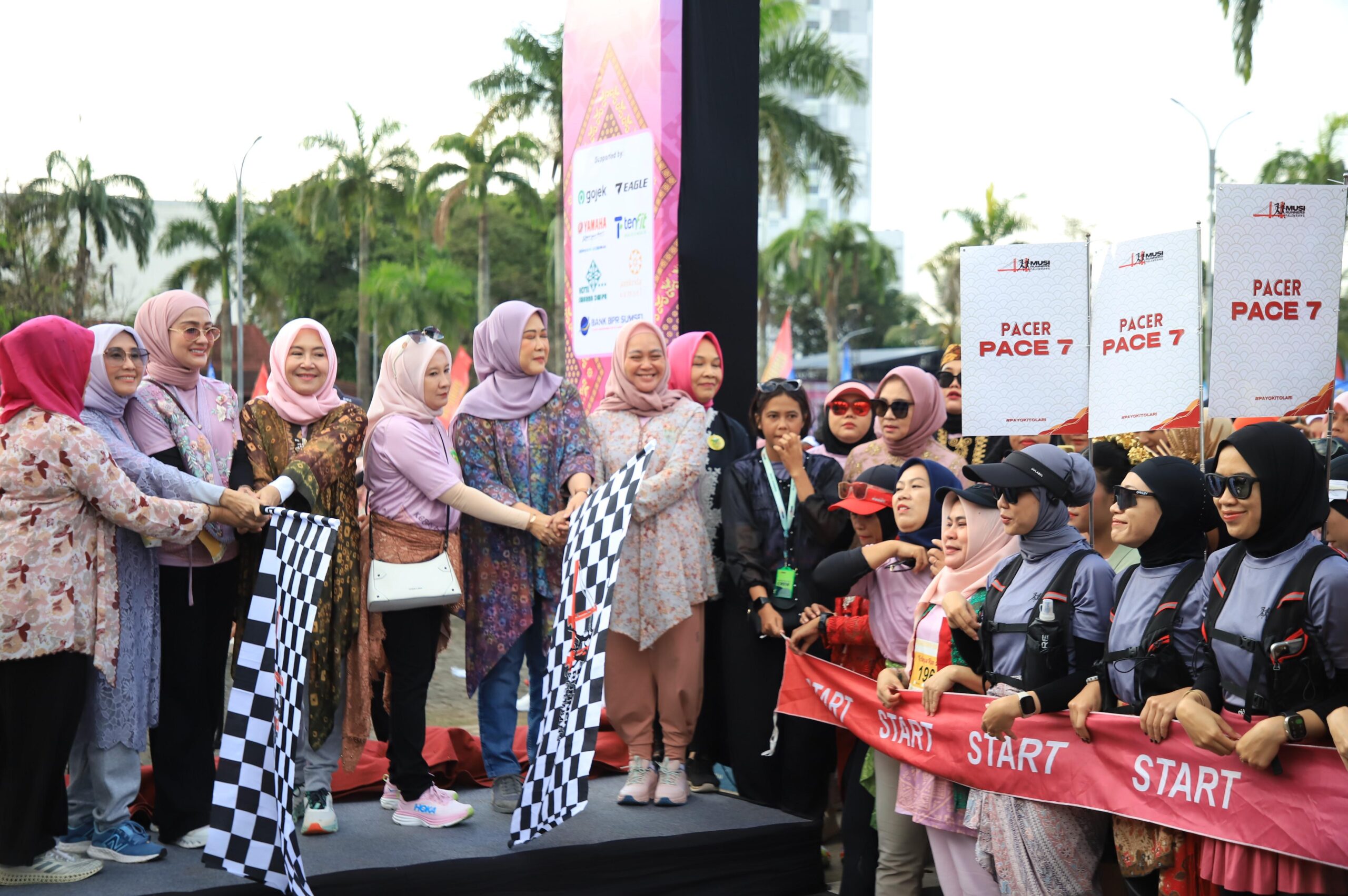 Kebaya Run 2025 Warnai Peringatan HUT ke-79 Provinsi Sumsel