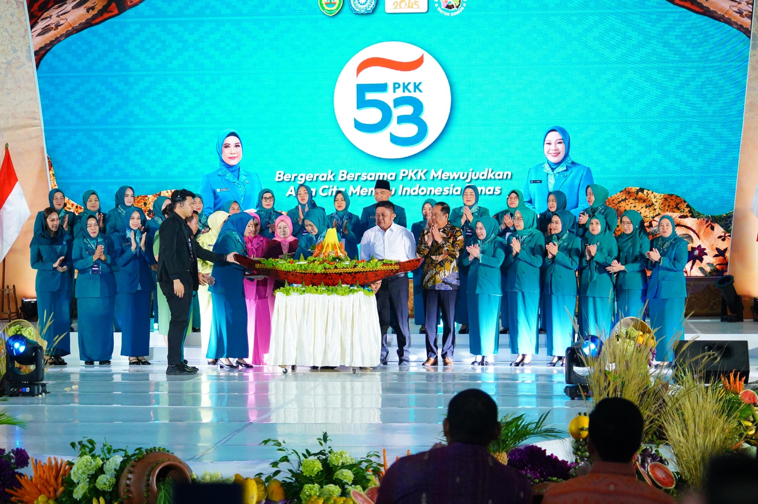 TP PKK Muba Hadiri Peringatan HKG ke-53 dan Rakon PKK serta Rakerda Dekranasda Sumsel 2025