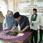 Bupati Muba Toha Resmikan Masjid At-Tauhid dan Peringati 1 Muharram serta Milad ke-16 TPA Nurul Ilmi Desa Sungai Angit