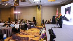 Bedah Buku Politik Akar Rumput Herman Deru