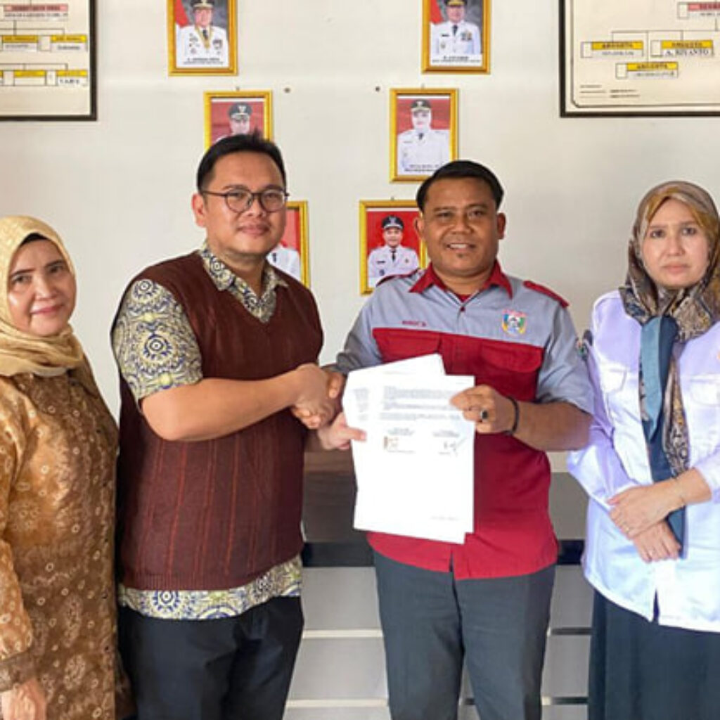 Dukung Optimalisasi Pelaksanaan Program JKN, Bumdes Sidomulyo Daftarkan 50 Warganya melalui Program Donasi