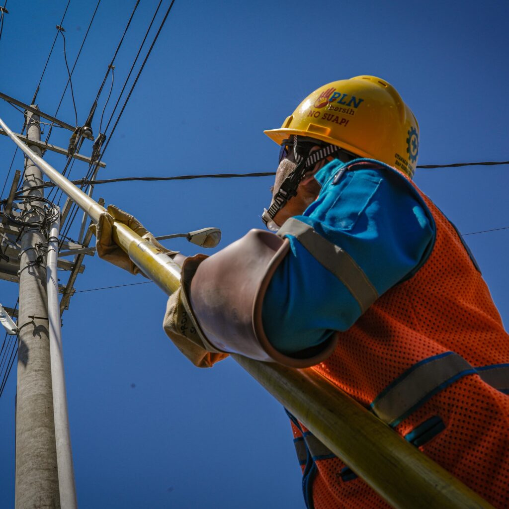 Kapasitas Perseroan Makin Kuat, PLN Jaga DER dan CICR Tetap Positif Sepanjang 2024