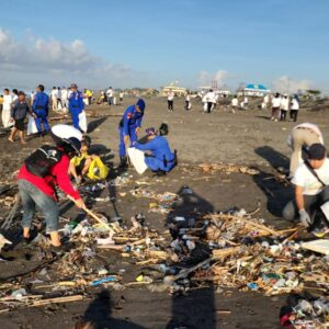 Hari Lingkungan Hidup Sedunia 2025: PLN Gerak Serentak Bersihkan Sampah di 56 Lokasi Se-Indonesia Hari Lingkungan Hidup Sedunia 2025: PLN Gerak Serentak Bersihkan Sampah di 56 Lokasi Se-Indonesia