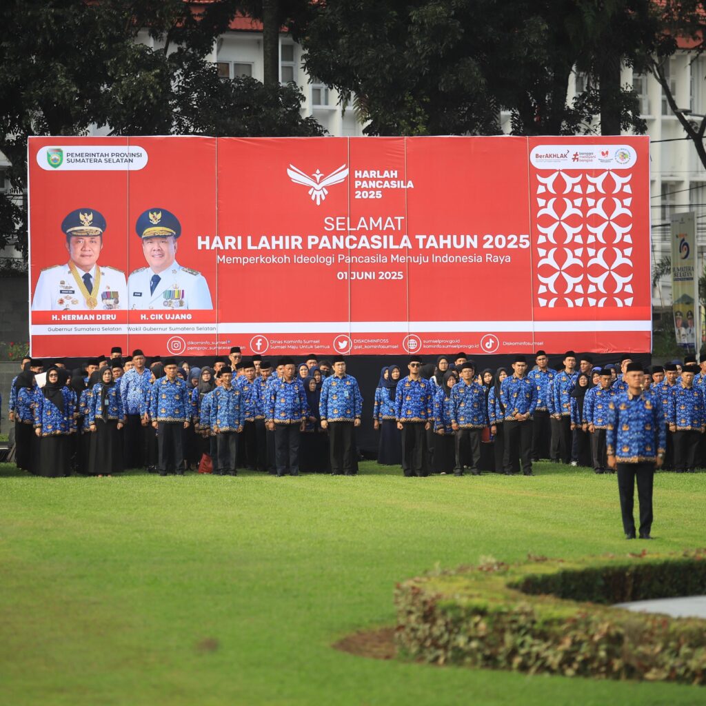 Upacara peringatan Hari Lahir Pancasila Tahun 2025 di halaman Kantor Gubernur Sumsel