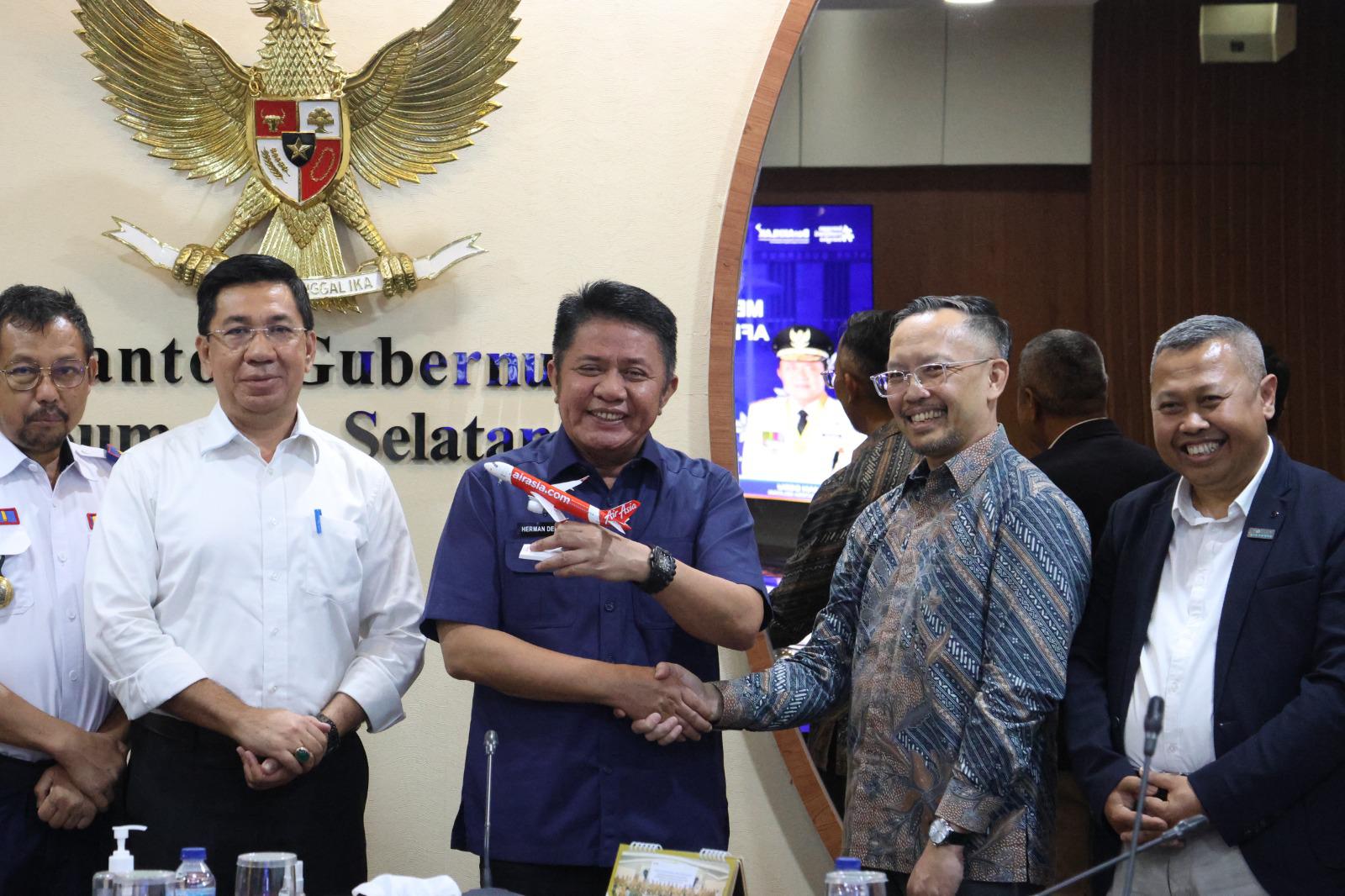 AirAsia Siap Terbang ke Kuala Lumpur dari Bandara SMB II Palembang