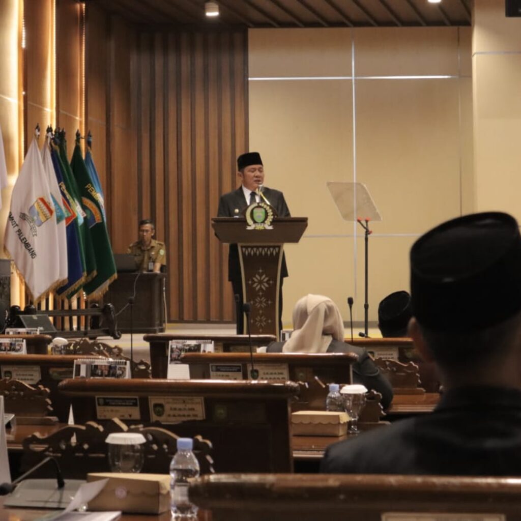 Gubernur Herman Deru Paparkan Strategi Optimalisasi Keuangan Daerah di Rapat Paripurna DPRD Sumsel