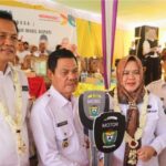 Bunga Desa Perdana, Bupati dan Wabup Serahkan Mobil Operasional Desa dan Luncurkan PBB Gratis