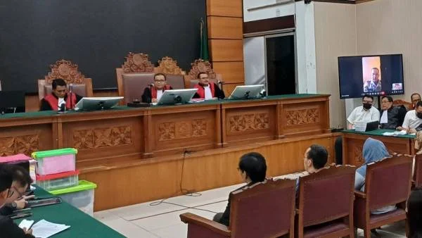 Terungkap, Oknum Tenaga Ahli KPK Akui Dapat Komisi Rp200 Juta dari Terdakwa Judol Kominfo