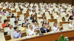 Vietnam Resmi Hapus Pemerintahan Setingkat Kabupaten-Kota, Pecat 80.000 PNS