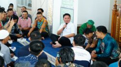 Usai Shalat Jumat di Kantor, Gubernur Herman Deru Dengarkan Curhat Para Pegawai