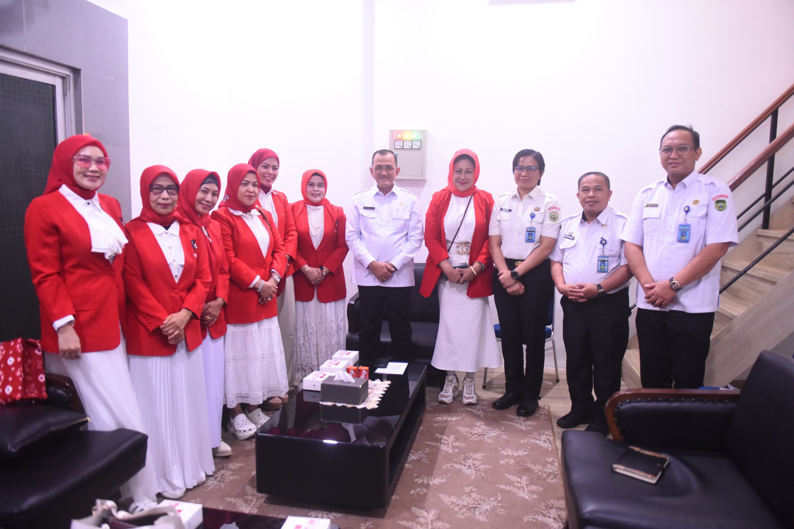 Kolaborasi Pemprov Sumsel dan PIM Wujudkan Perayaan Hari Kebaya Nasional yang Berkelas