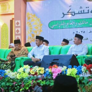 Hadiri Haflah Khotmil Alfiyah Ibnu Malik di Ponpes Hidayatuzzu’ama, Wabup Muba : Santri Sebagai Penjaga Khazanah Ilmu