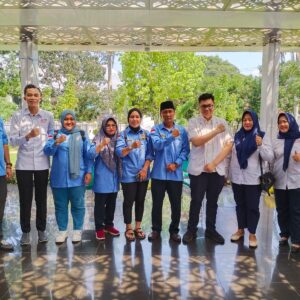 Aksi Sosial PWI Sumsel, 105 Donor Darah dan 100 Peserta Sunatan Masal di Jalan Tasik dan Gandus Aksi Sosial PWI Sumsel, 105 Donor Darah dan 100 Peserta Sunatan Masal di Jalan Tasik dan Gandus