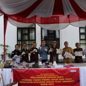Kejari PALI Musnahkan Barang Bukti 140 Perkara, Hampir 1 Kg Sabu Dimusnahkan