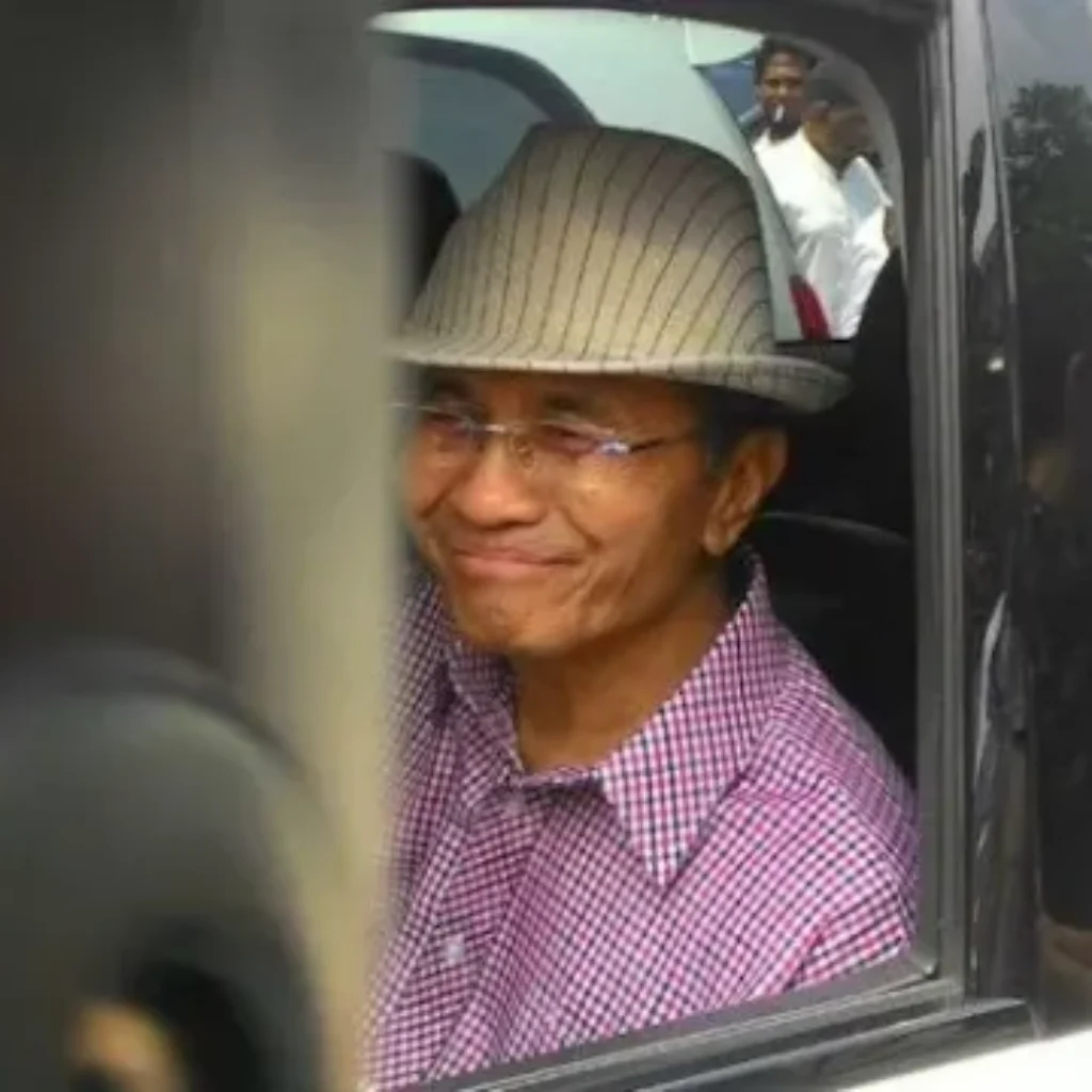 Mantan Menteri BUMN Dahlan Iskan Jadi Tersangka Pemalsuan Surat dan Penggelapan