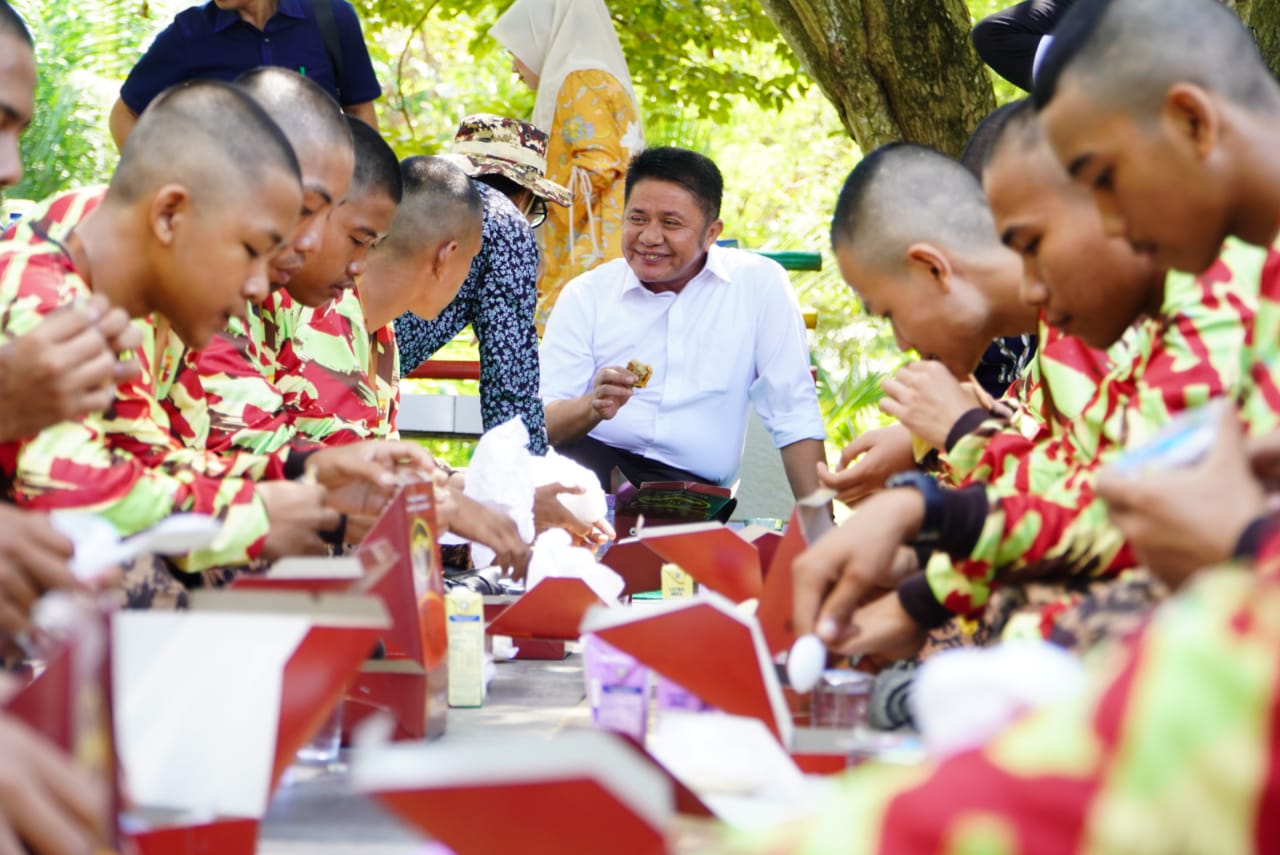 Gubernur Sumsel Herman Deru Sambangi Retret Laskar Pandu Satria