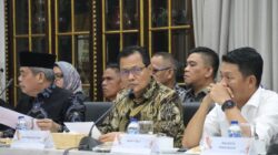 Rapat Bersama Gubernur Sumsel, Bupati Muara Enim Edison Minta Angkutan Batubara Hanya di Jalan Khusus