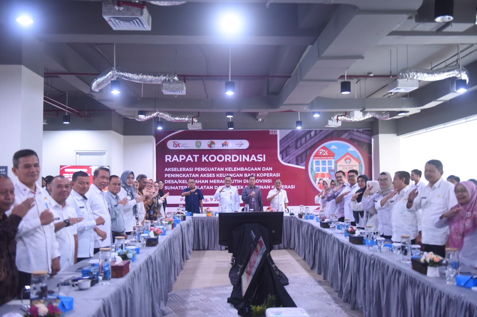 Rakor Literasi Keuangan Pengembangan Koperasi Merah Putih dan Bimtek Fasilitasi Perizinan