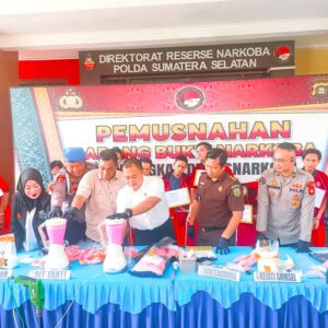 Ditresnarkoba Polda Sumsel Musnahkan BB 4,55 Kg Sabu dan 23.573 Butir Ekstasi Ditresnarkoba Polda Sumsel Musnahkan BB 4,55 Kg Sabu dan 23.573 Butir Ekstasi