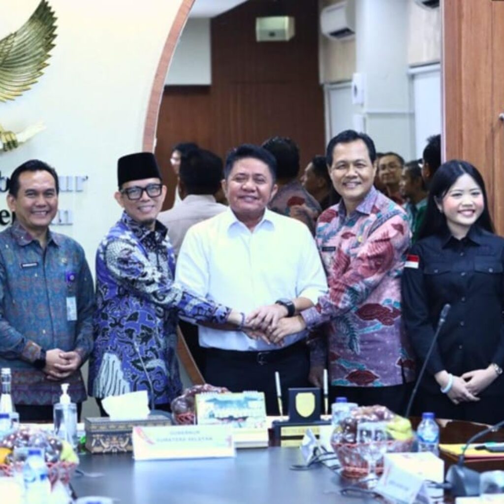 Kado Manis untuk Muara Enim! Bupati Edison Teken MoU, Participating Interest Migas Naik Jadi 5 Persen